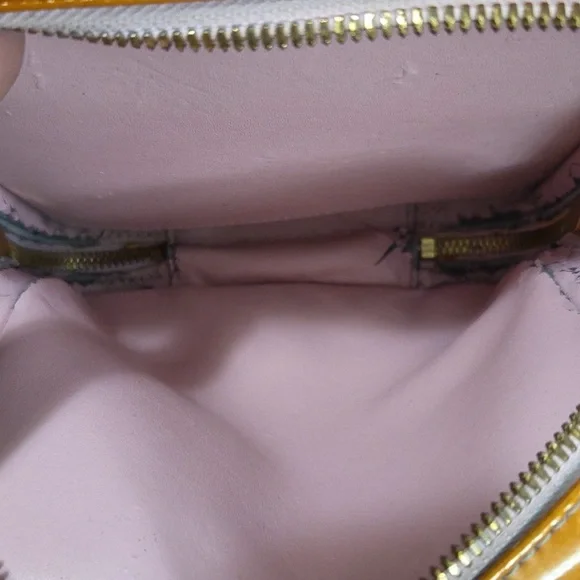 🌷SALE🌷Authentic Louis Vuitton Yellow Vernis 2 compartment Crossbody Bag - Picture 10 of 12